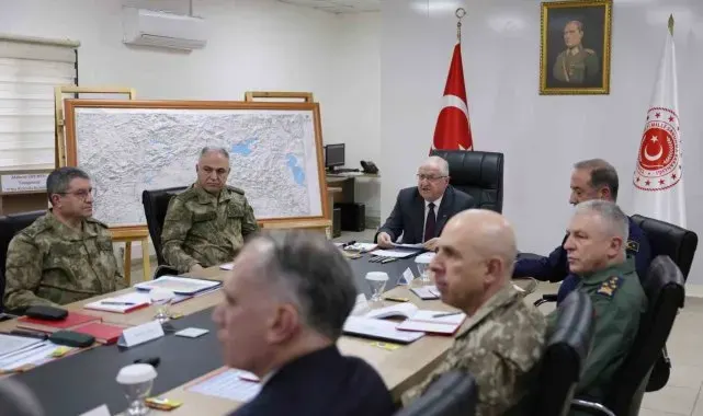 Bakan Güler: "Suriye Millî Ordusu'nun, toprakların tamamını kurtaracağına inanıyoruz"