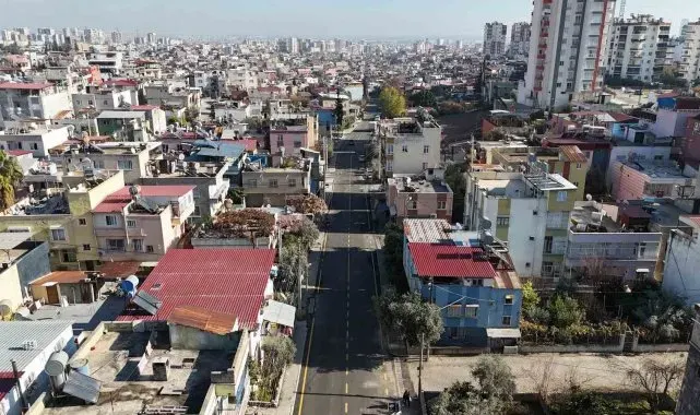 Mersin'de asfalt çalışmaları sürüyor