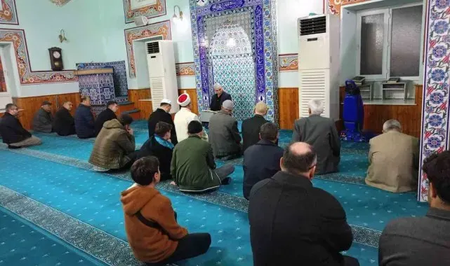 Yılın en uzun gecesinde tefekkür programı düzenlendi
