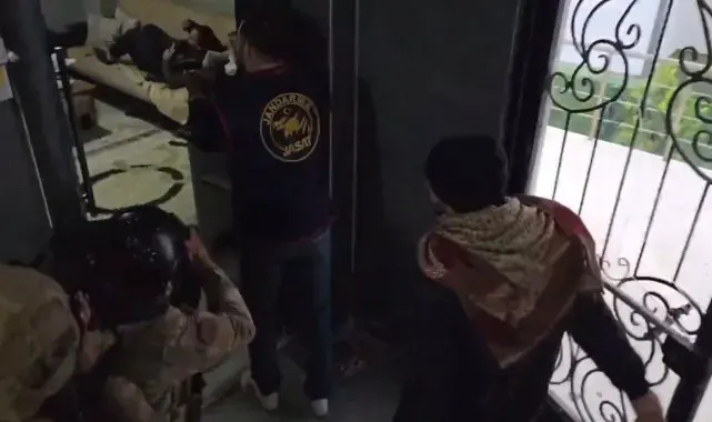 Şanlıurfa'da aranan 12 zanlı yakalandı