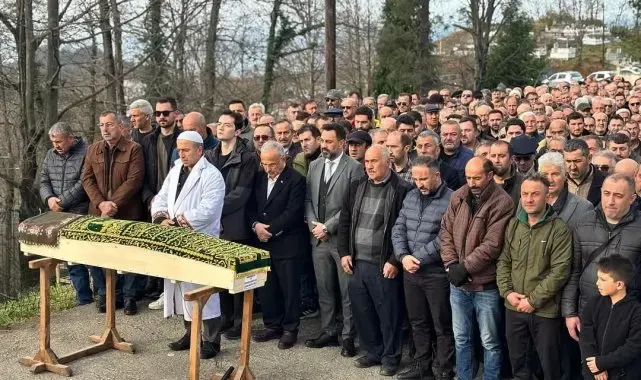 Yangında ölen 94 yaşındaki kadın toprağa verildi