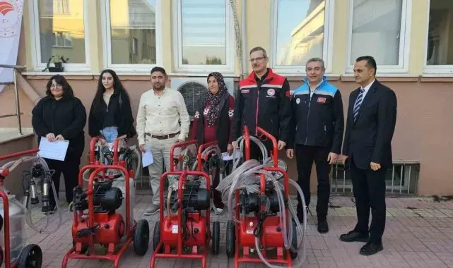 Hayvan yetiştiricilerine 'süt hijyeni ve sanitasyon' eğitimi