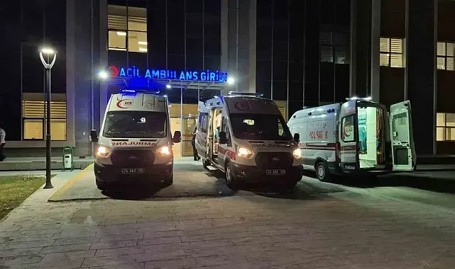 Bartın'da patpat devrildi: 8 yaralı