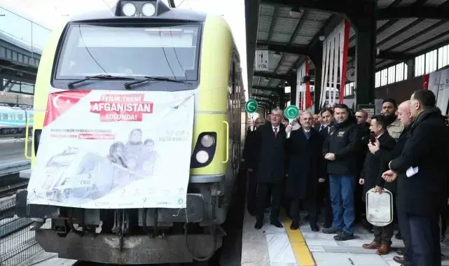 Afganistan'a yardım malzemesi taşıyacak 21. 'İyilik Treni' Ankara'dan hareket etti