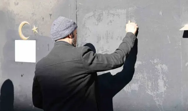 Denizli'de terörden tutuklanan oğlu için büyükelçiliğe başvurdu
