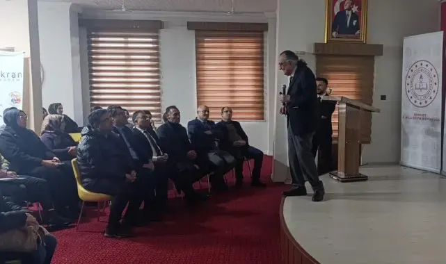 Bayburt'ta dil ve konuşma gelişimi üzerine programı düzenlendi