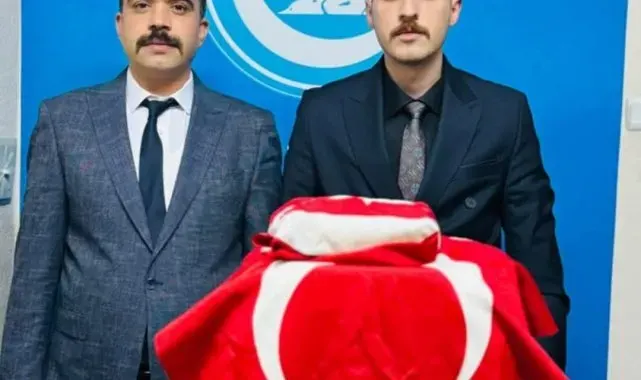Selendi Ülkü Ocaklarında bayrak değişimi