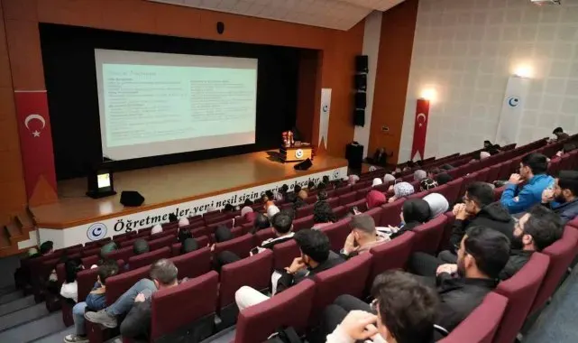 "İntiharı önlemede destek mekanizmaları ve toplumun rolü" konferansı yapıldı