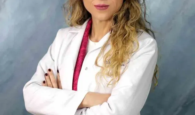 Sosyal medyadaki kusursuz hayatlar 'yetersizlik hissine' neden oluyor