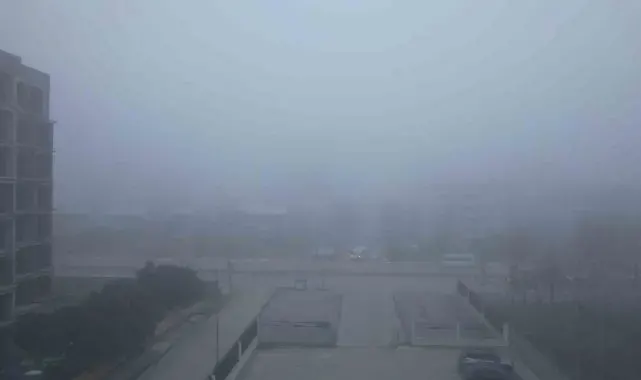 Manisa'yı sis kapladı