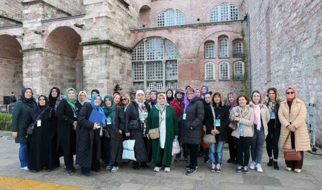 Küçükçekmeceli kadınlar İstanbul'u yeniden keşfediyor