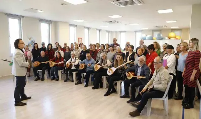 Başkan Çerçioğlu'nun başlattığı güz dönemi etkinlikleri Kuşadası'nda devam ediyor