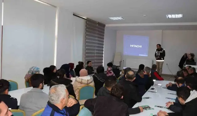 Günyüzü'nde bağımlılıkla mücadele hakkında bilgilendirme toplantısı yapıldı