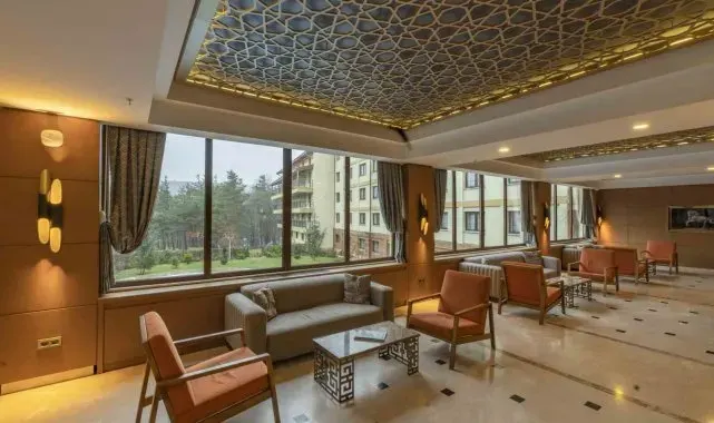 Koru Otel, sağlıklı kahvaltı ve Bolu mutfağı ile ziyaretçilerini bekliyor.
