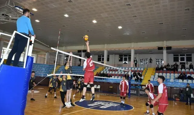 Filenin şampiyonu Reşit Karabacak Spor Lisesi