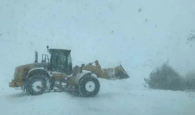 Ardahan'da 136 köy yolu ulaşıma kapandı