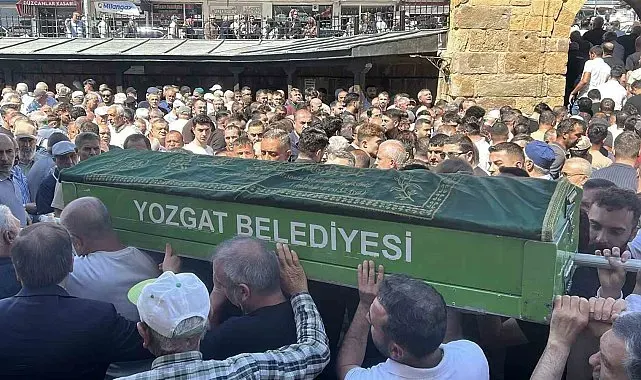 Motosiklet sürücüsü kazada hayatını kaybetti
