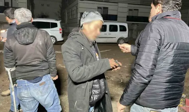 Hırsızlık yaparken yakalandı, "Alkollüydük yanlışlıkla aldım" dedi