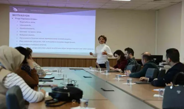 Düzce Üniversitesi'nden proje yazma atölyesi