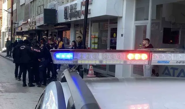Aksaray'da bıçaklı kavga: 1 yaralı