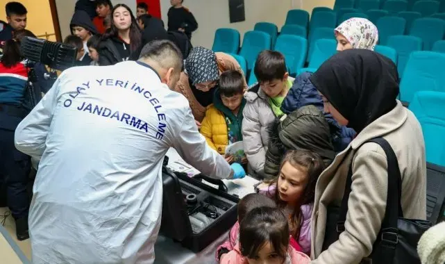 Jandarma ekiplerinden öğrencilere eğitim