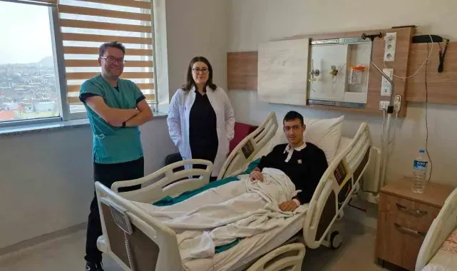Manisa'da ilk defa çocuk hastaya deri nakli uygulandı