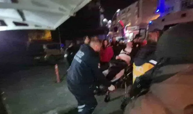 Sokak ortasında sızıp kaldı, bekçi ve polisler bir türlü uyandıramadı