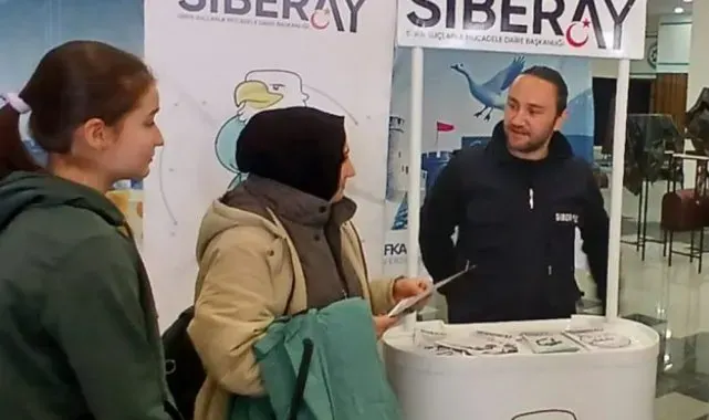Kars'ta bin 80 öğrenciye siber suçlar anlatıldı