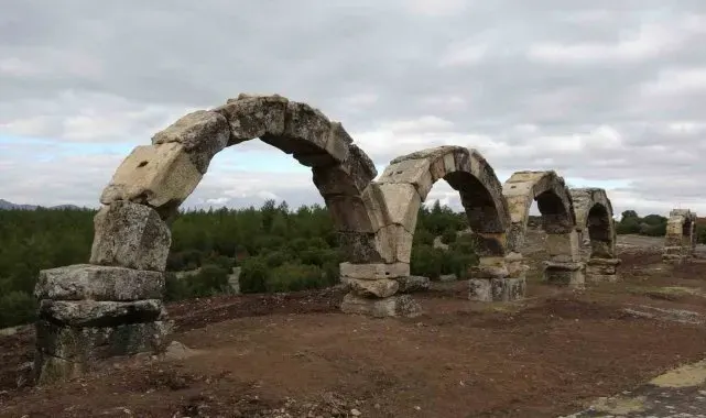 Blaundus Antik Kenti'nde 5 su kemeri ayağa kaldırıldı