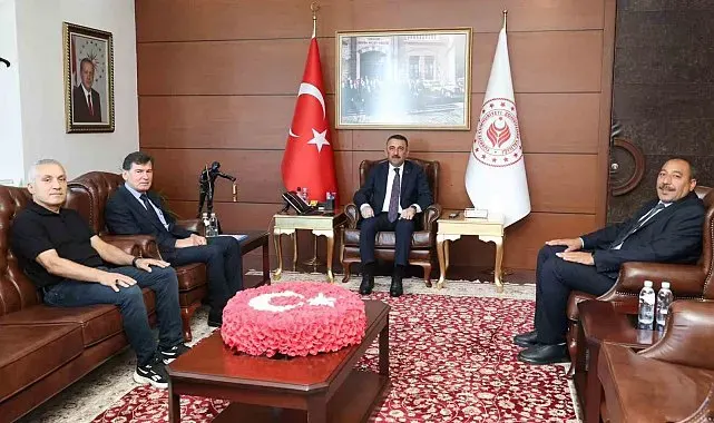 Vali Hacıbektaşoğlu Romanlara yönelik saha çalışmalarını görüştü