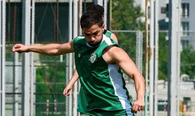 Bursaspor, Manisa FK maçının hazırlıklarına ara vermeden başladı