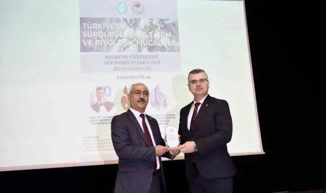 Balıkesir'de sürdürülebilir tarım ve biyolojik mücadele paneli düzenlendi