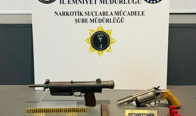 Samsun'da polis makineli tabanca ele geçirdi