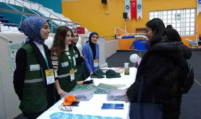 Van'da 'Yeşilay Festivali' başladı