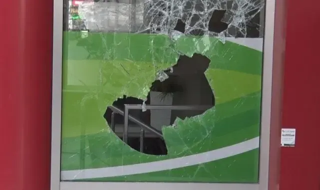 Avcılar'da Yenidoğan Çetesi kapsamında kapatılan hastaneye saldırı