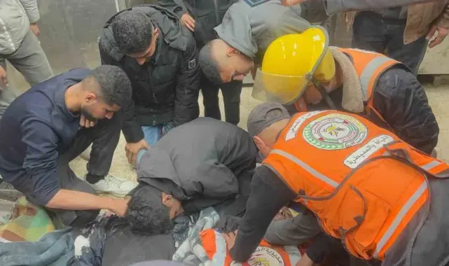 İsrail Nuseyrat Mülteci Kampı'na saldırdı: 6 ölü