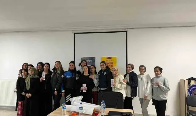 Bitlis'te "Kadına Yönelik Şiddetle Mücadele" konferansı