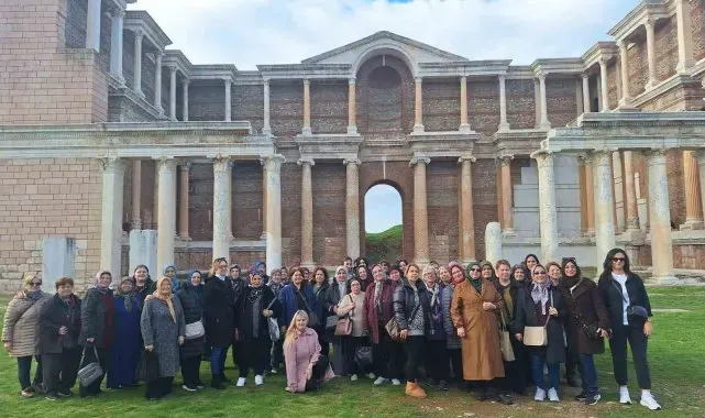Manisalı kadınlar Salihli ilçesindeki güzellikleri keşfetti