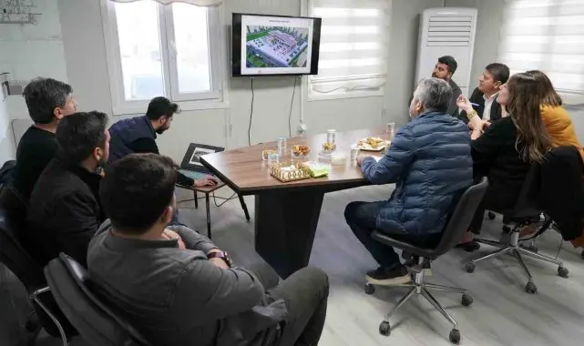 Adıyaman Belediyesi'nin yeni hizmet binası inşaatı devam ediyor