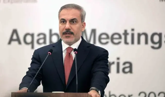 Dışişleri Bakanı Fidan: "Türkiye olarak Suriye halkıyla omuz omuza duracağız"