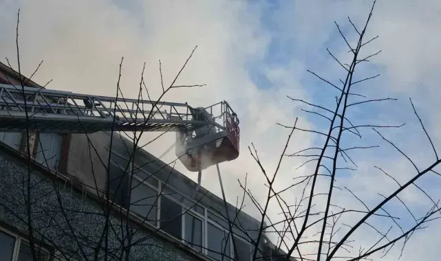 Şişli'de 5 katlı binada yangın paniği