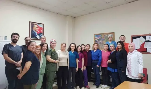 Aydın Devlet Hastanesi'nde anestezi teknisyenleri ve teknikerleri unutulmadı