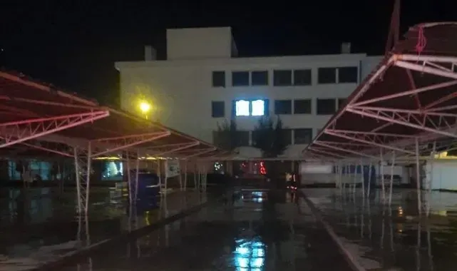 Didim'de semt pazarlarında temizlik yapıldı