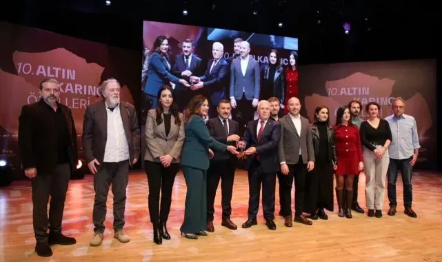 Altın Karınca'dan Küçükçekmece'ye çifte ödül
