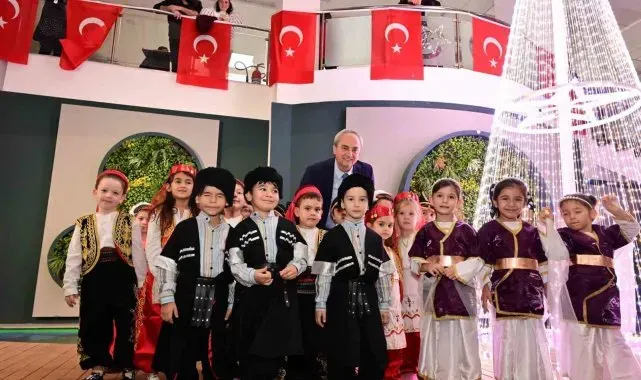 Yerli Malı Haftası'nda Türkiye'yi 7 bölge ve 81 iliyle tanıttılar
