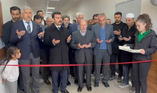 Kahta'da Muhammet Umut Parlak adına kütüphane açıldı