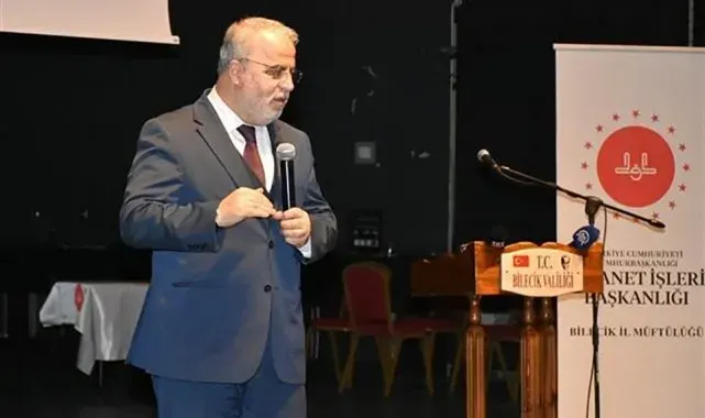 Diyanet İşleri Başkan Yardımcısı İşliyen, 'Ailede Sorumluluk Bilinci' konferansında konuştu