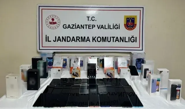 Gaziantep'te 1 milyon TL değerinde kaçak telefon ele geçirildi