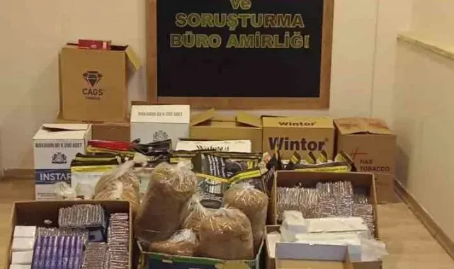 Bursa'da sürücüsünün kaçtığı otomobilden 84 kilo kaçak tütün çıktı
