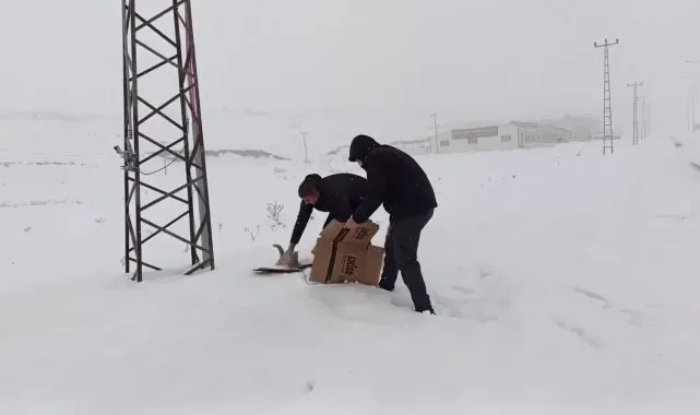 Erzurum polisinden yürekleri ısıtan hareketler